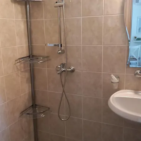 венета 1 בית הארחה 3*